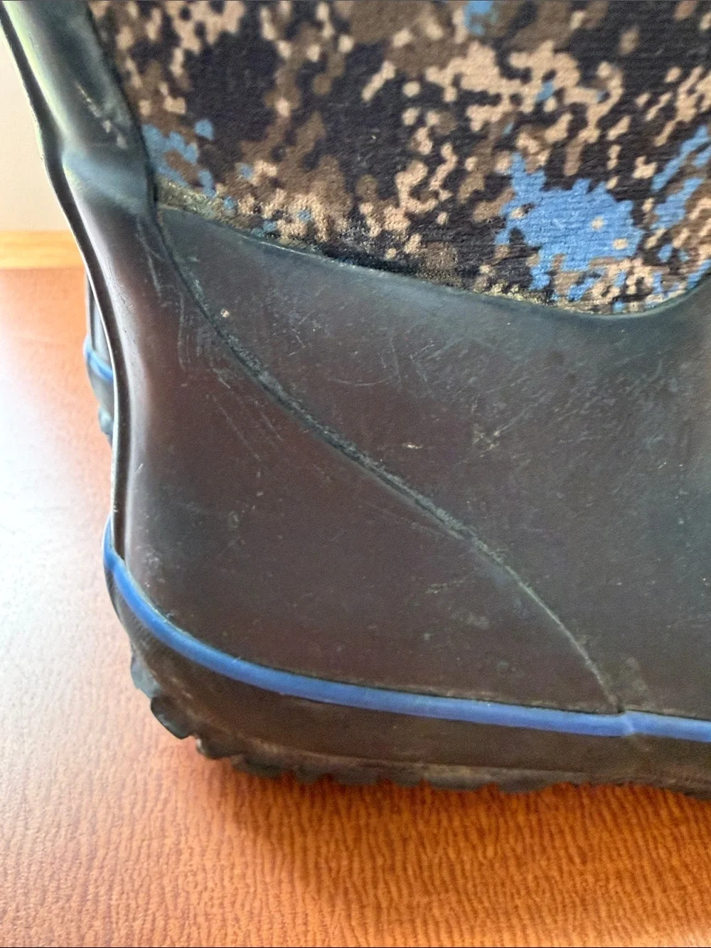 Bogs Kids Rain & Snow Boots in Blue and Black Camouflage